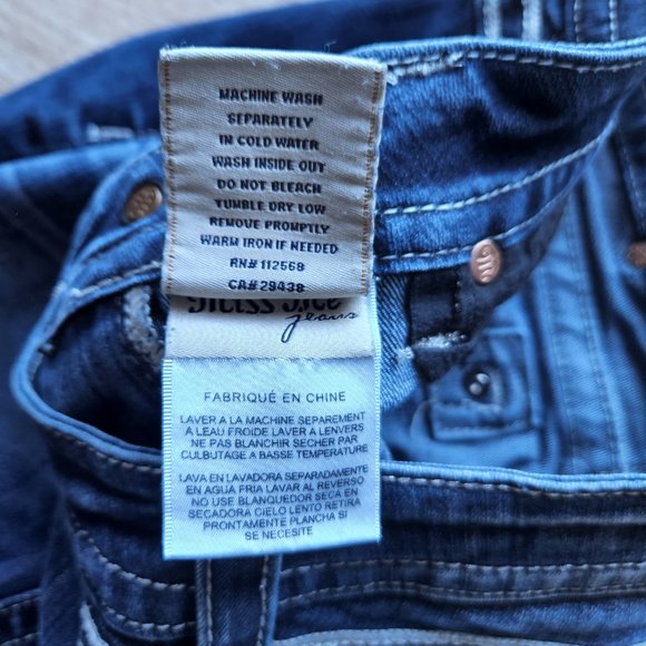 Miss Me Signature Bermuda Embellishing Jean Shorts Zip Blue-Silver - Picture 7 of 7